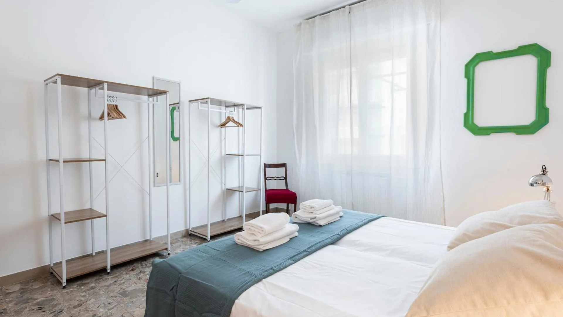 Verrazzano Bridge Apartment Florence